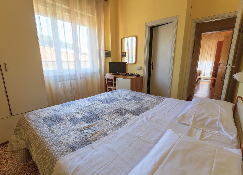 Hotel Il 9 Camaiore Exterior foto